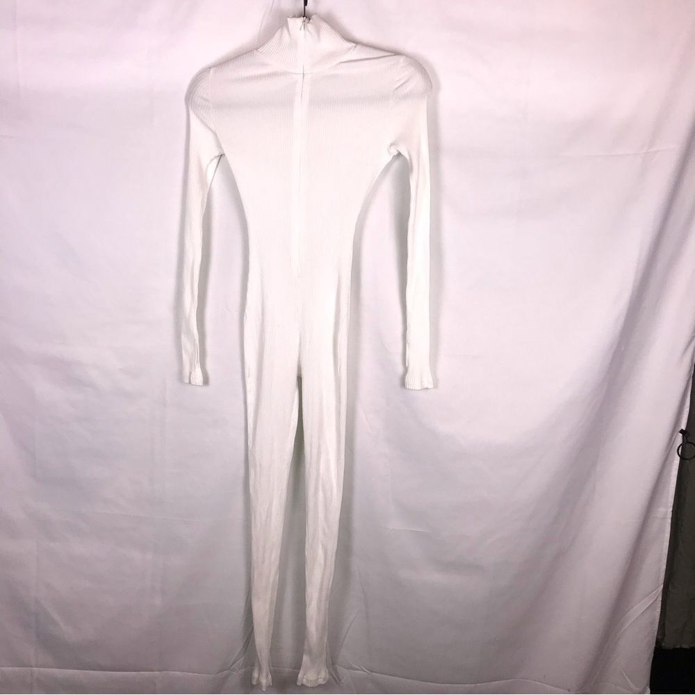 LuFeng Long Sleeve WHite Ribbed Pant Body Suit